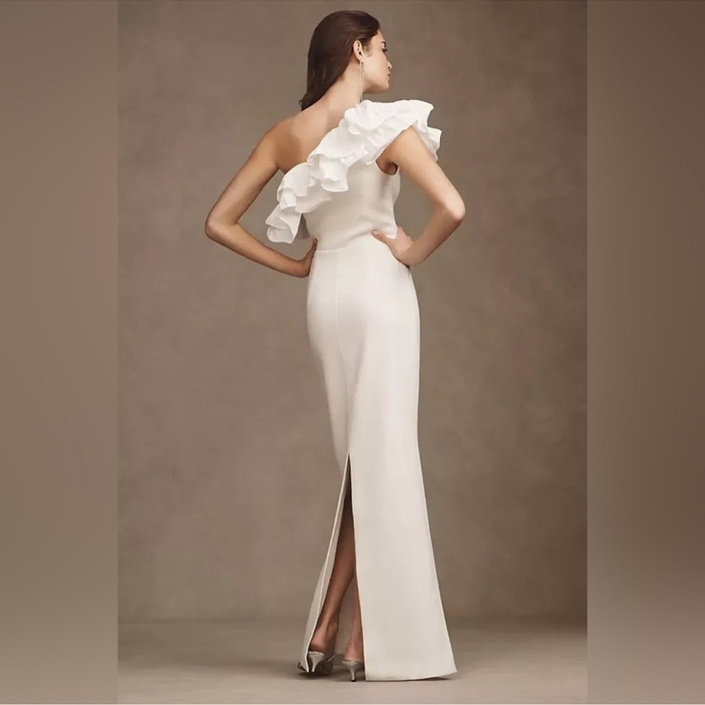 Rebecca Vallance Chloe Taffeta One Shoulder Crepe Column Gown - Picture 2 of 9